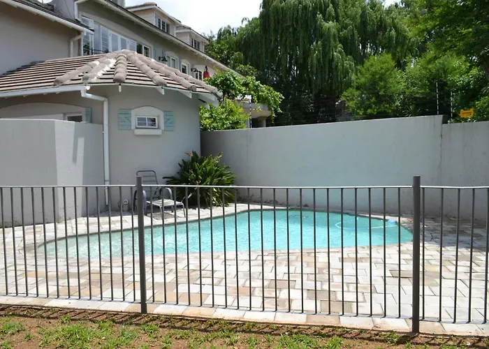 Lonehill - Suite 1